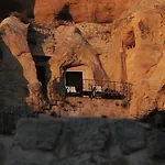 يوناك إِفليري كابادوشيا أوروغوبْ