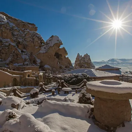 Yunak Evleri Cappadocia 호텔 어굽